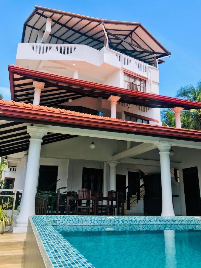 Resort Deepika มิริสซา ภายนอก รูปภาพ